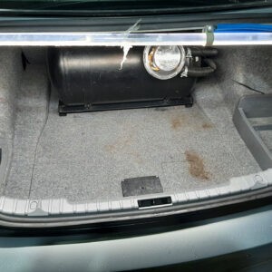 bagaznik-przed-czyszczeniem